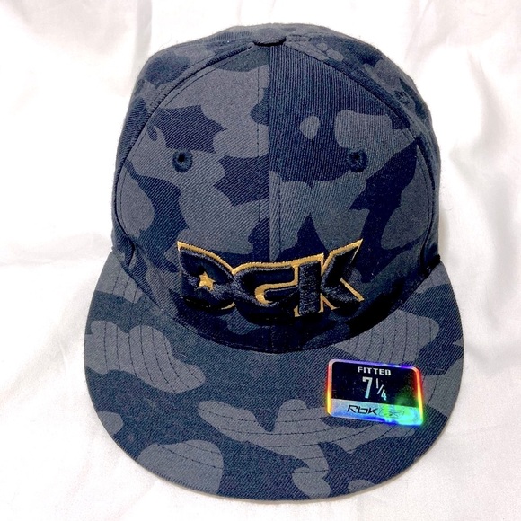 DGK Flat Bill Skate Hat. Size 7 1/4. Black & Gray Camo and Gold - Picture 2 of 8
